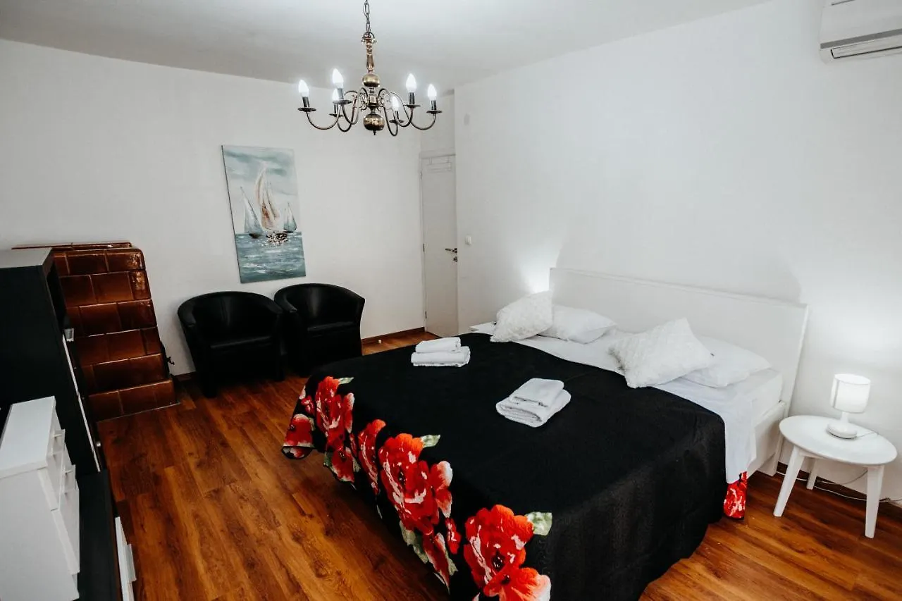 Double And Single S Apartments Zadar Kroatië